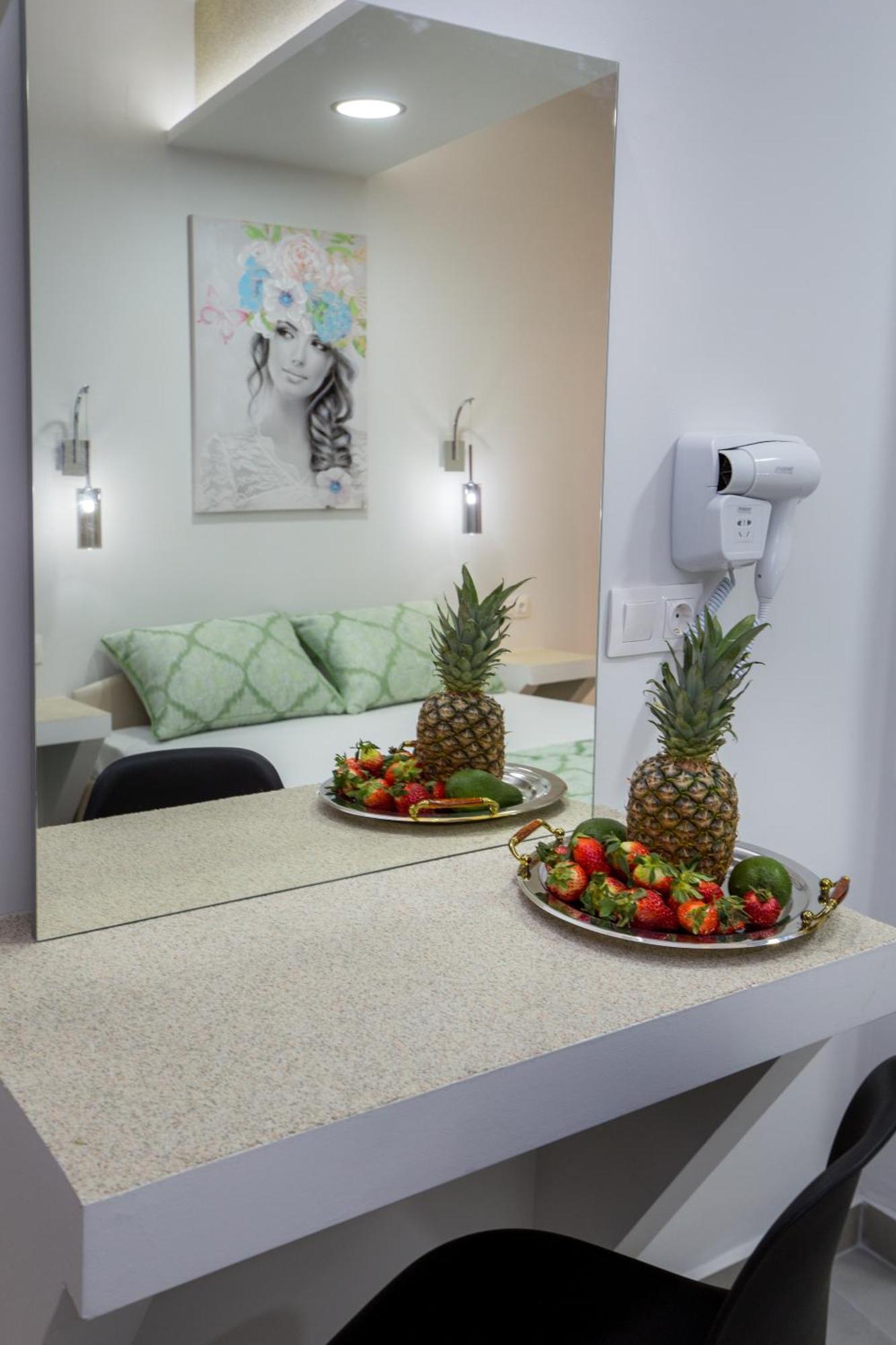 Villa Oasis リメナリア エクステリア 写真